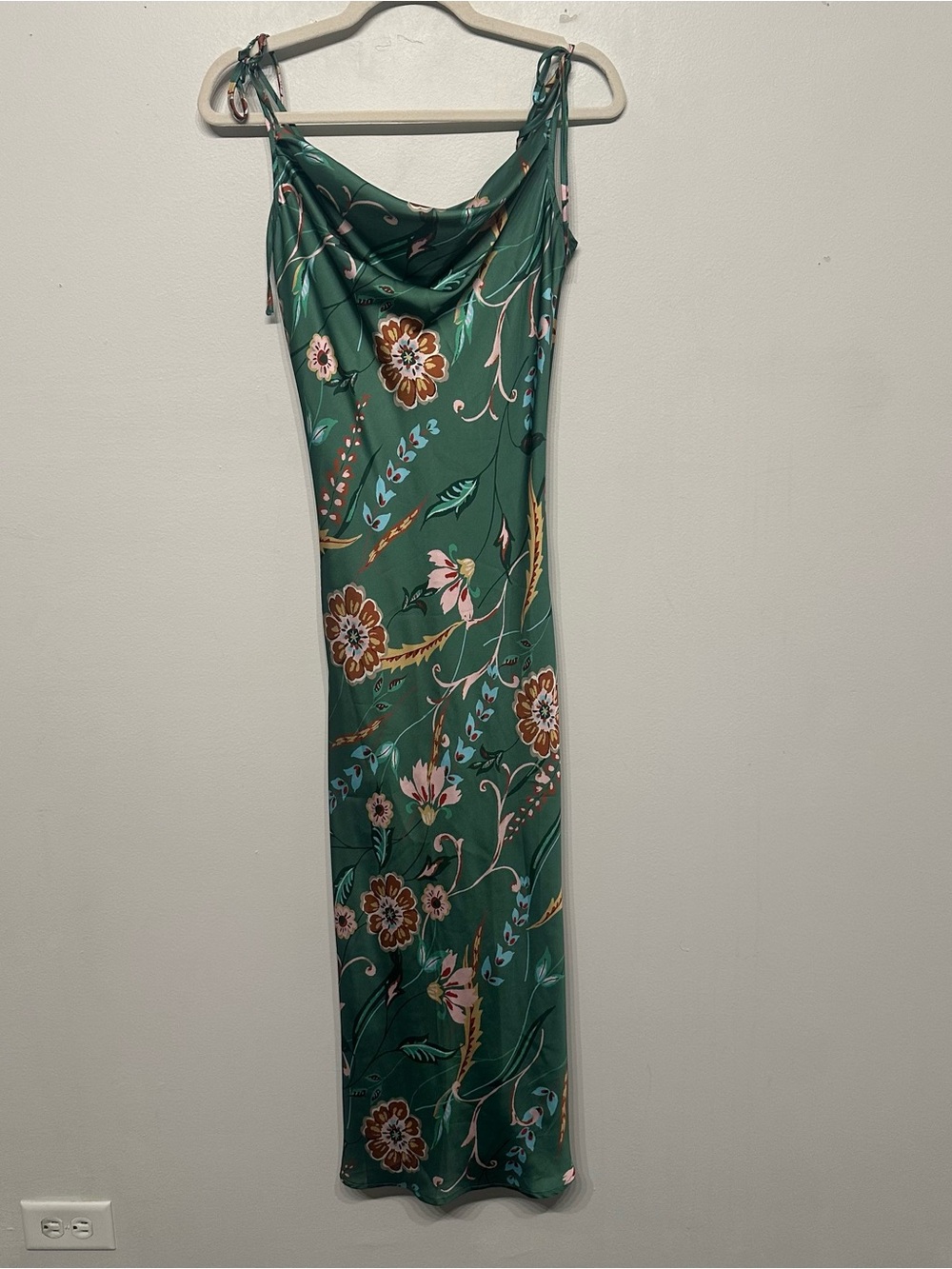 NWT THML Satin Floral Tie Sleeve Midi Dress XS